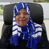 زينة دكتورة