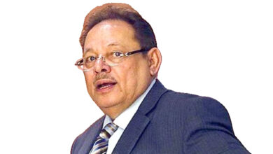 الرئيس على ناصر