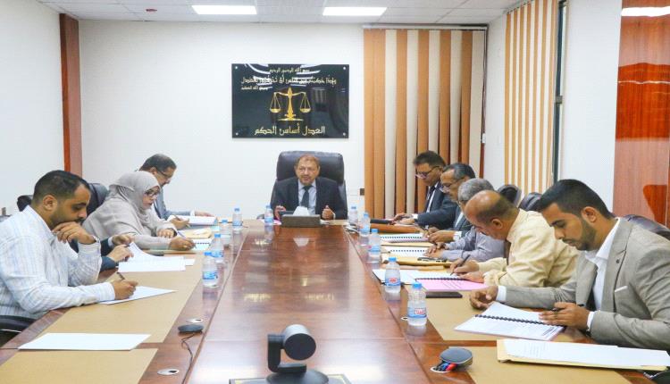 18 57 54 7d48831e F391 4b0e 8bc4 451a55c4c3f8