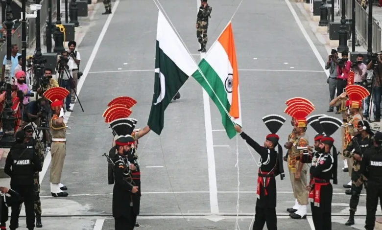 الهند وباكستان على شفا حرب جديدة حول كشمير 1745512292509