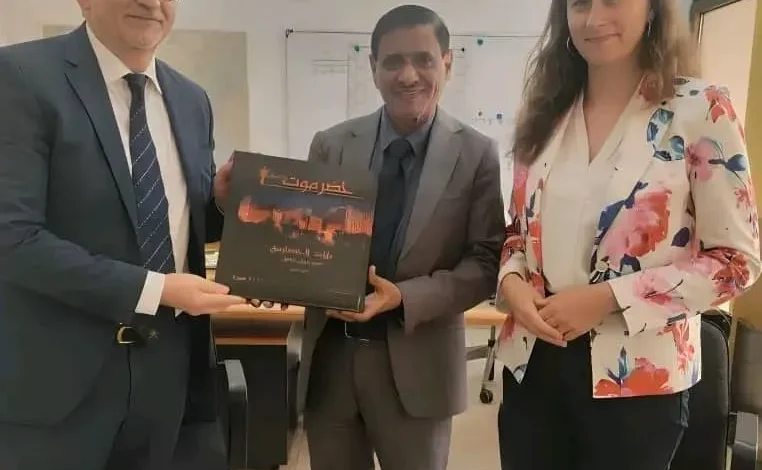 Bmv3c18xnzq3mduymde0