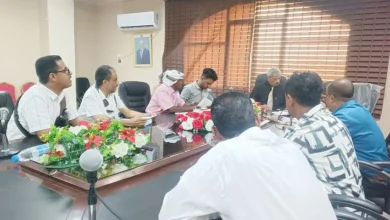 محافظ لحج يترأس اجتماعين لفتح مظاريف مشروع مدينة الألعاب بالحديقة