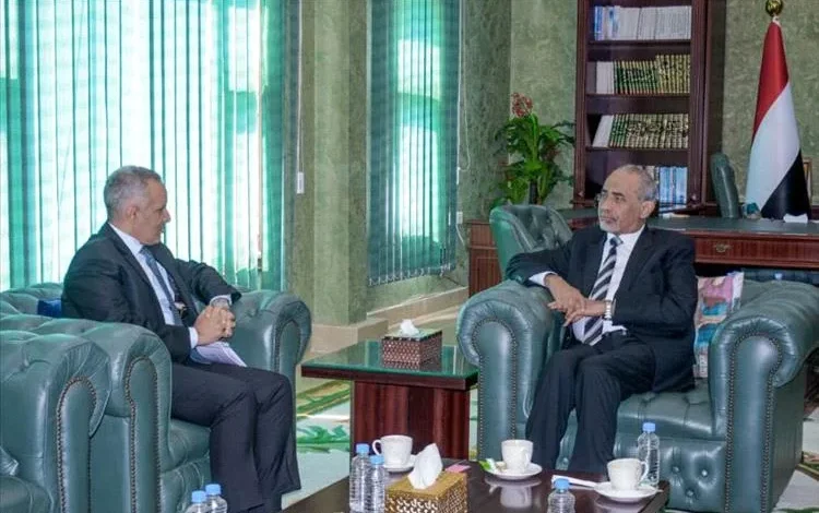 Fea3d911 3069 4dd5 B980 35a9a0264fec